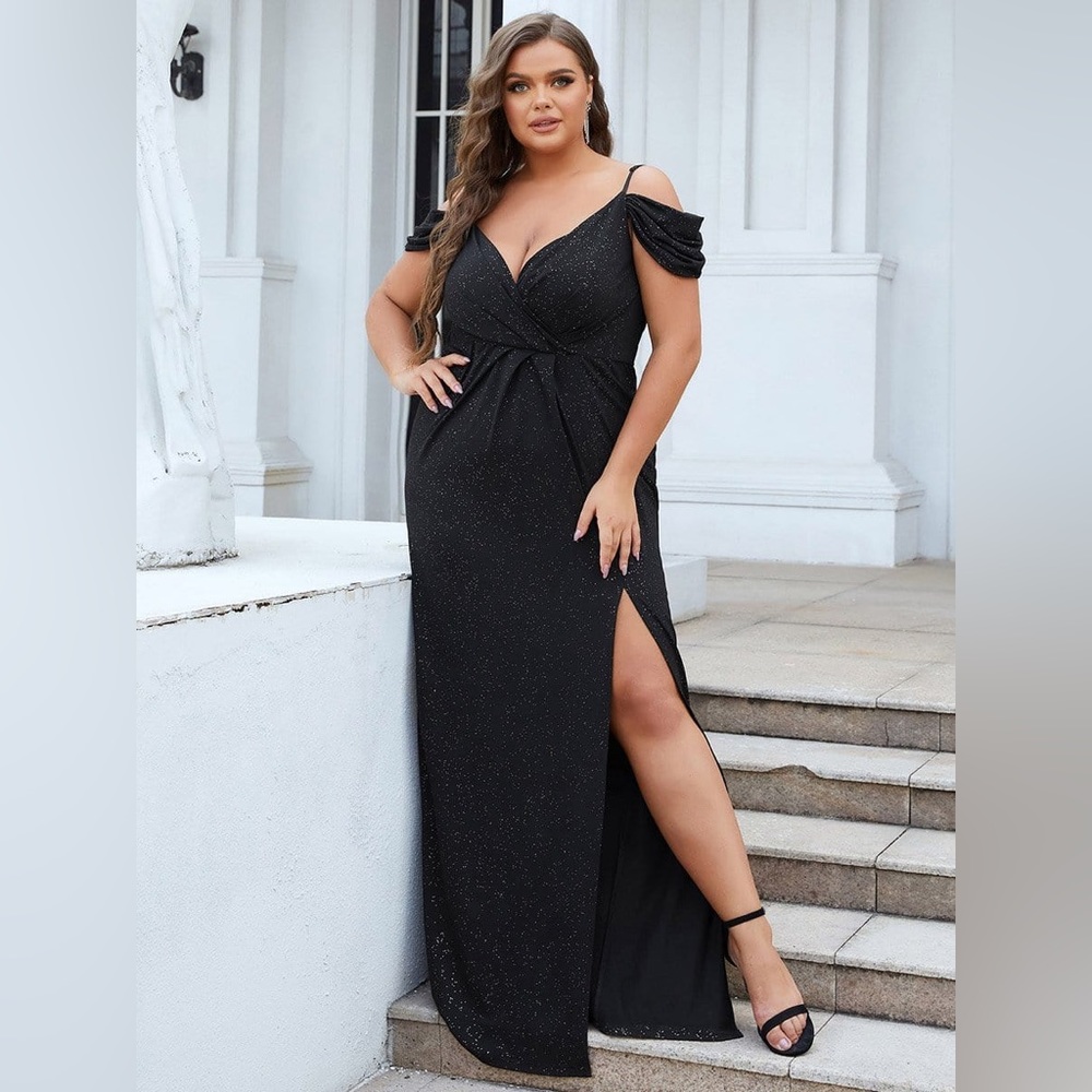 NWT Plus Size cold shoulder evening gown